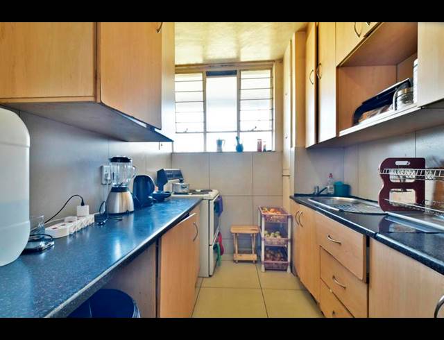 1 BEDROOM APARTMENT FOR SALE IN BEDFORD GARDENS